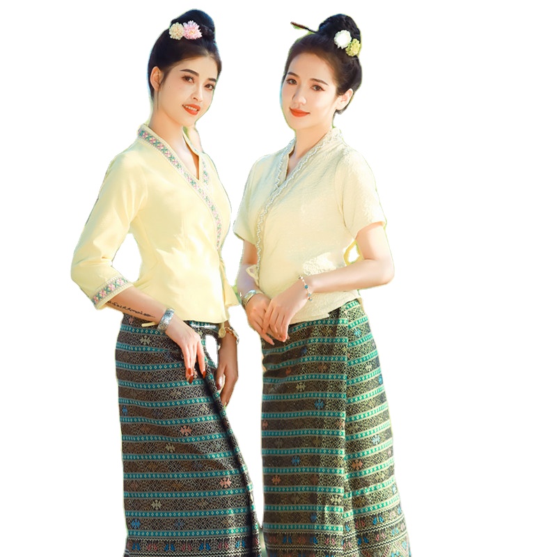 ملابس داي تايلاندية صفراء فاتح - مراجعة Thai Silk Blouse وسعره
