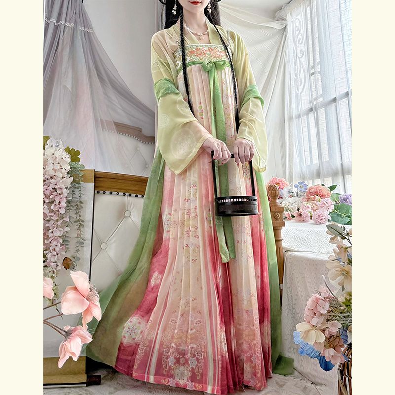 ملابس صينية تقليدية جديدة لعام - مراجعة Ethnic Dress Fashion Show وسعره